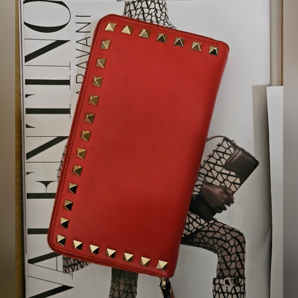 Valentino Long Rockstud Zip Around Wallet AUTHENTIC - Picture 5 of 16